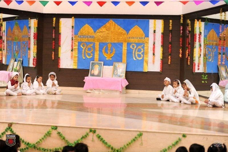 Presidium Rajnagar, PRESIDIANS CELEBRATE GURU NANAK JAYANTI WITH GAIETY AND FERVOUR